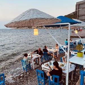 Otel Giritli Meyhanesi&butik, Karaburun (Izmir)