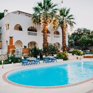 Otel Dilek Ağacı Butik - Karaburun, Karaburun (Izmir)