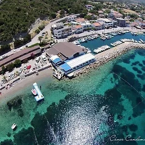 Apart Otel Number One Apart, Karaburun (Izmir)