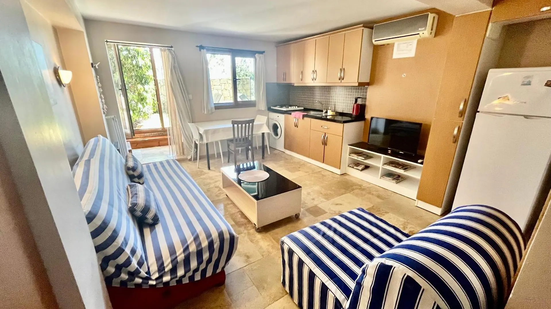 Tatil Evi Karaburun  Turkey